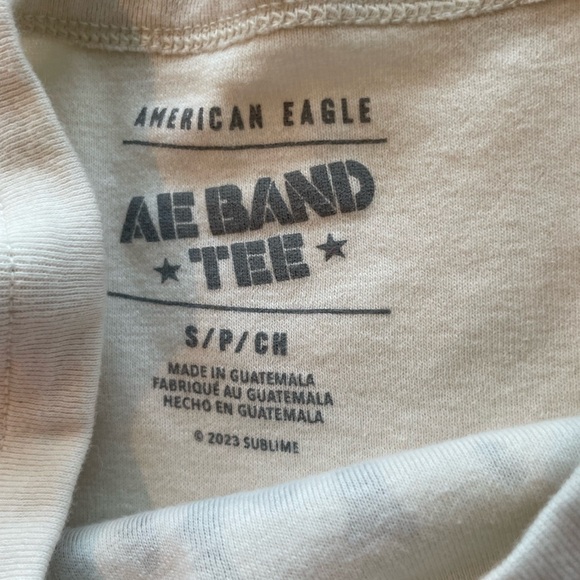 AE Sublime Baby Fitted Short Sleeve Tee Cream Blue Black Small Band Tee - Picture 5 of 8